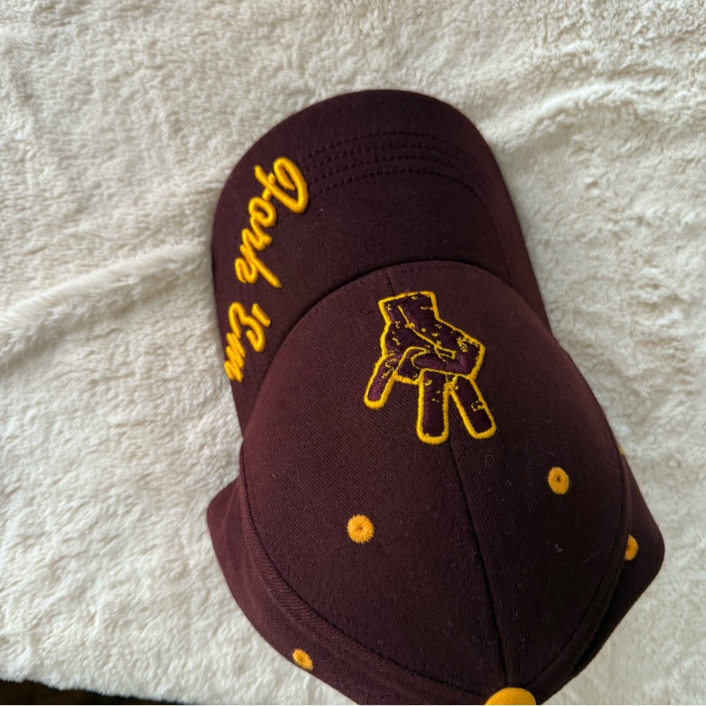 New Era Arizona State Sun Devils Cap - Maroon memory fit - Picture 2 of 4